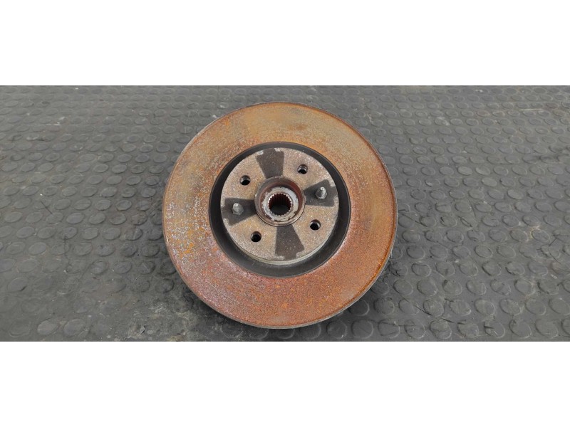 Recambio de mangueta delantera derecha para fiat bravo (198) 1.6 16v multijet easy (77kw) referencia OEM IAM 8A079  