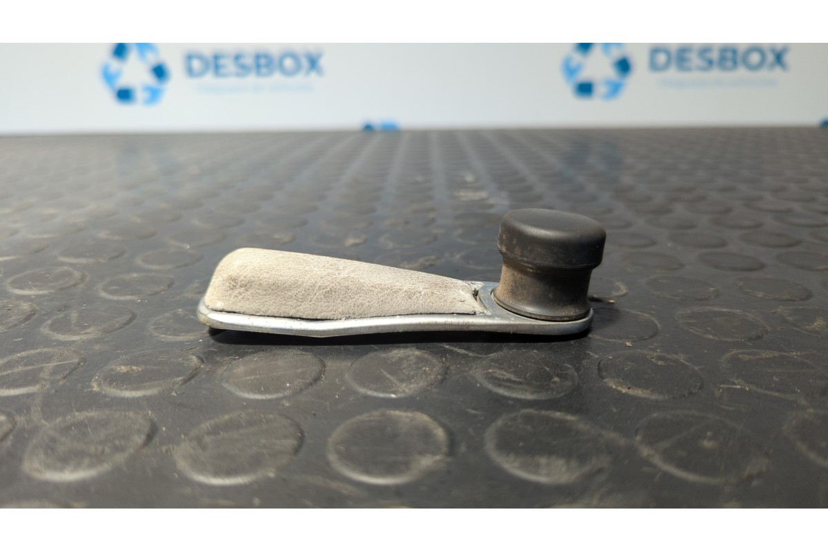 Recambio de maneta elevalunas trasera izquierda para mercedes-benz clase s (w126) berlina+coupe se 500 referencia OEM IAM 126768