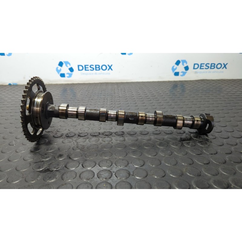 Recambio de arbol de levas para toyota auris 1.4 turbodiesel cat referencia OEM IAM R8  