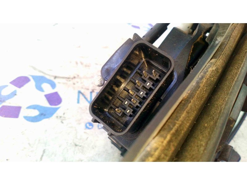 Recambio de cerradura puerta trasera izquierda para ford focus c-max (cap) trend (d) referencia OEM IAM R264113BP  