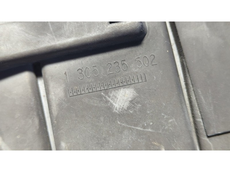 Recambio de faro izquierdo para mercedes-benz clase s (w220) berlina 320 cdi (220.026) referencia OEM IAM A2208200761  