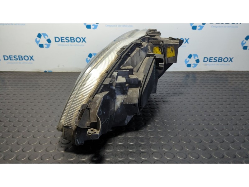 Recambio de faro derecho para mercedes-benz clase s (w220) berlina 320 cdi (220.026) referencia OEM IAM A2208200861  