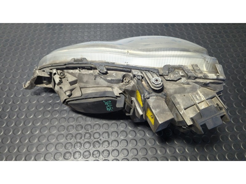 Recambio de faro derecho para mercedes-benz clase s (w220) berlina 320 cdi (220.026) referencia OEM IAM A2208200861  