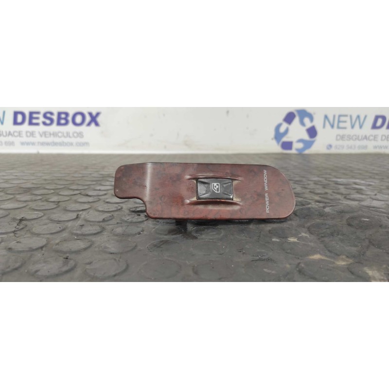 Recambio de mando elevalunas trasero derecho para ssangyong musso 2.3 turbodiesel cat referencia OEM IAM 8583005500  