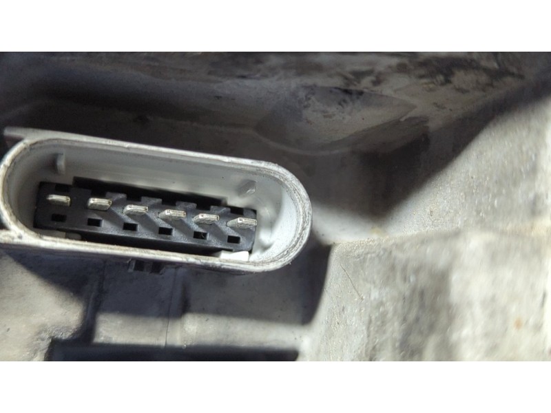 Recambio de faro derecho para mercedes-benz clase s (w220) berlina 320 cdi (220.026) referencia OEM IAM A2208200861  