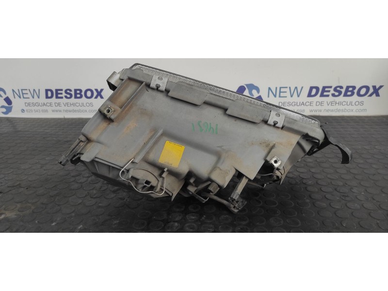 Recambio de faro izquierdo para mercedes-benz clase s (w126) berlina+coupe 5.6 v8 referencia OEM IAM 1305235091  