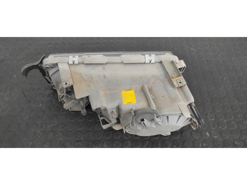 Recambio de faro derecho para mercedes-benz clase s (w126) berlina+coupe 5.6 v8 referencia OEM IAM 1305235092  