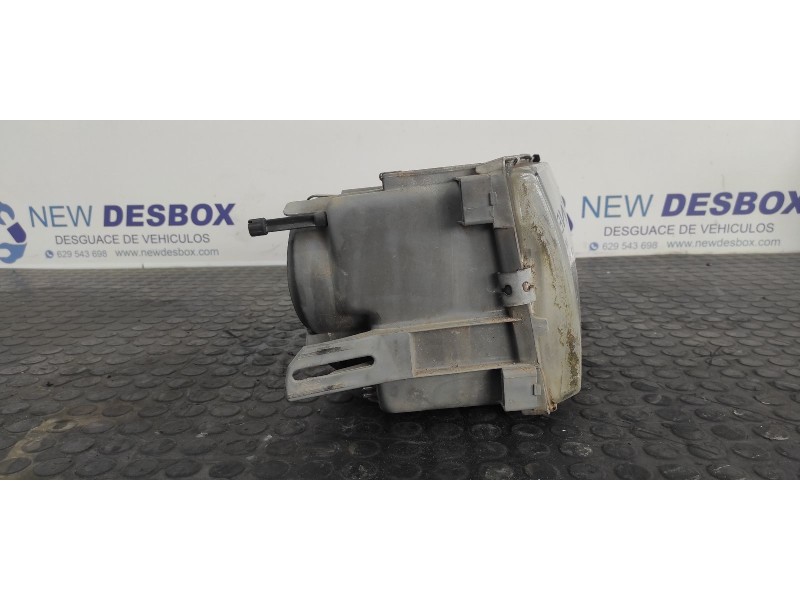 Recambio de faro derecho para mercedes-benz clase s (w126) berlina+coupe 5.6 v8 referencia OEM IAM 1305235092  