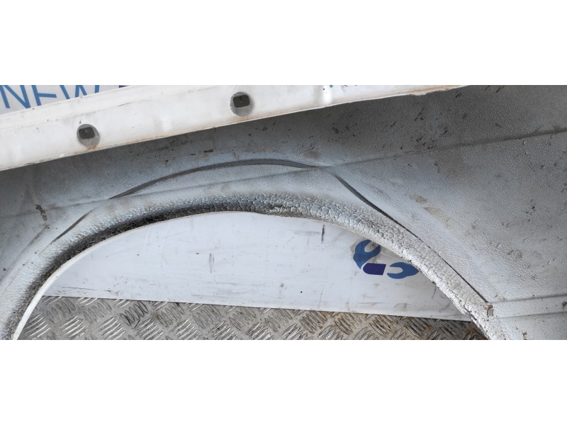 Recambio de aleta delantera derecha para mercedes-benz clase s (w126) berlina+coupe 5.6 v8 referencia OEM IAM   