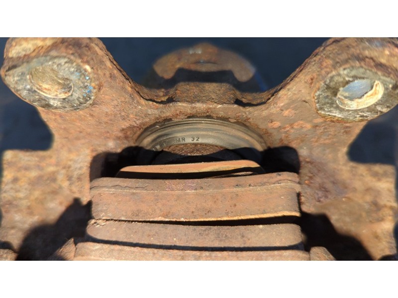 Recambio de pinza de freno trasera derecha para mercedes-benz clase c (w202) berlina 200 cdi (202.134) referencia OEM IAM 36/278