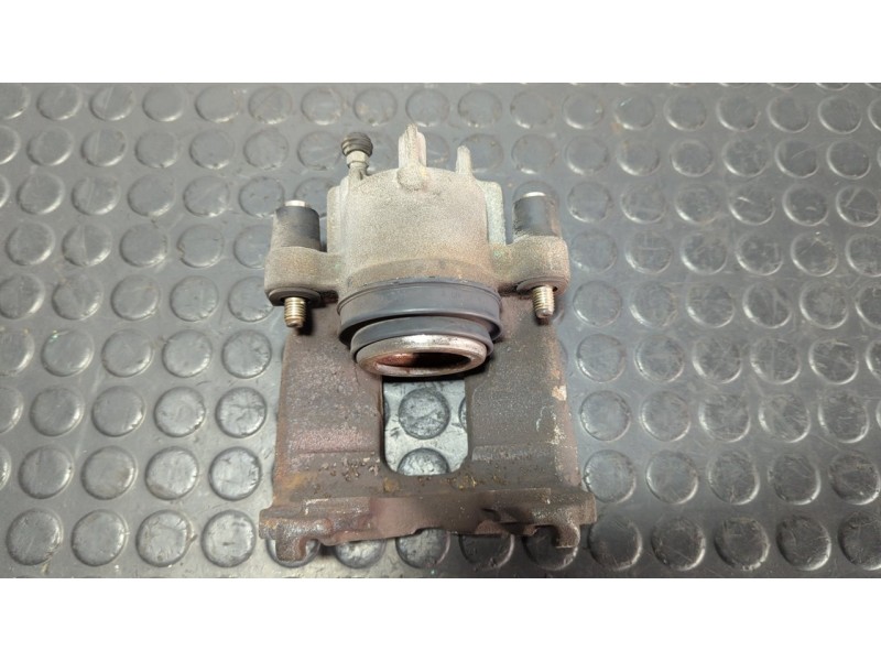 Recambio de pinza de freno delantera izquierda para ford focus berlina (cak) ambiente referencia OEM IAM ATE223195  