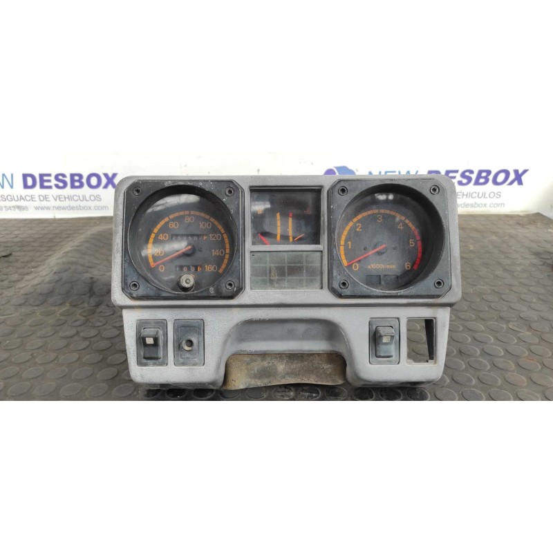 Recambio de cuadro instrumentos para mitsubishi pajero 2.5 td referencia OEM IAM MB716924  