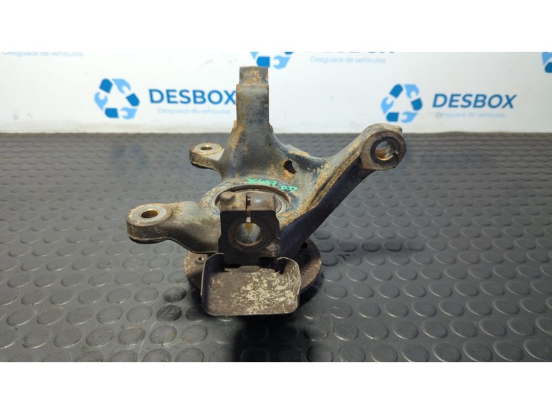 Recambio de mangueta delantera derecha para mercedes-benz vito (w638) caja cerrada 110 cdi  (638.094) referencia OEM IAM   