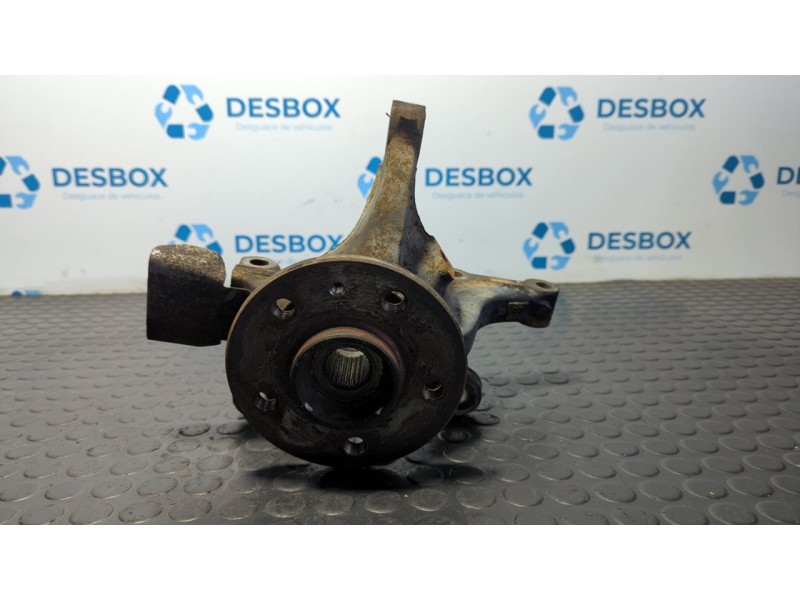 Recambio de mangueta delantera derecha para mercedes-benz vito (w638) caja cerrada 110 cdi  (638.094) referencia OEM IAM   