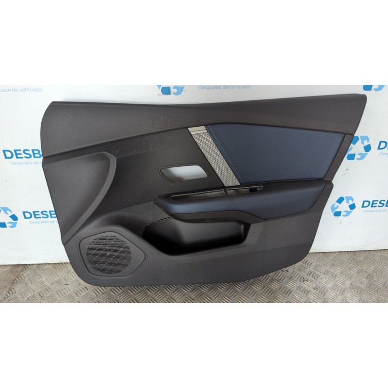 Recambio de guarnecido puerta delantera derecha para citroen e-c4 100kw shine referencia OEM IAM 98353273ZD  