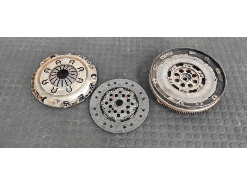 Recambio de kit embrague para mercedes-benz clase slk (w170) roadster 230 compressor (170.447) referencia OEM IAM   