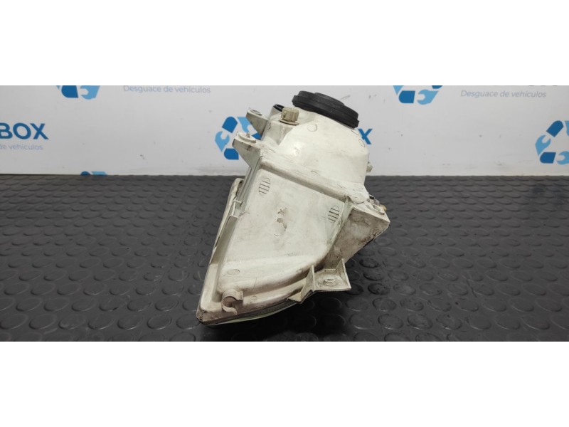 Recambio de faro izquierdo para ford escort berlina/turnier bravo lim. referencia OEM IAM 7R01472  