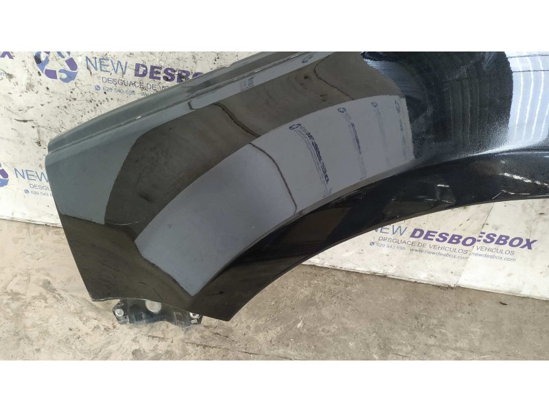 Recambio de aleta delantera izquierda para land rover range rover sport v6 td hse referencia OEM IAM ASB790030  