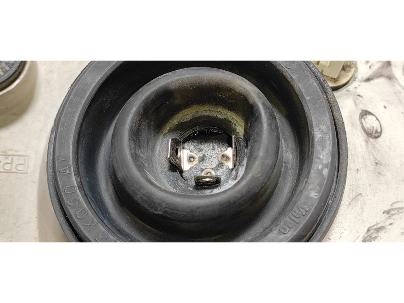 Recambio de faro derecho para ford escort berlina/turnier bravo lim. referencia OEM IAM 7R01472  