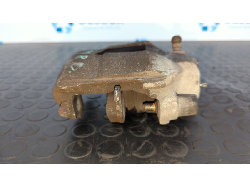 Recambio de pinza de freno delantera derecha para skoda fabia (6y2/6y3) urban line referencia OEM IAM 82258  