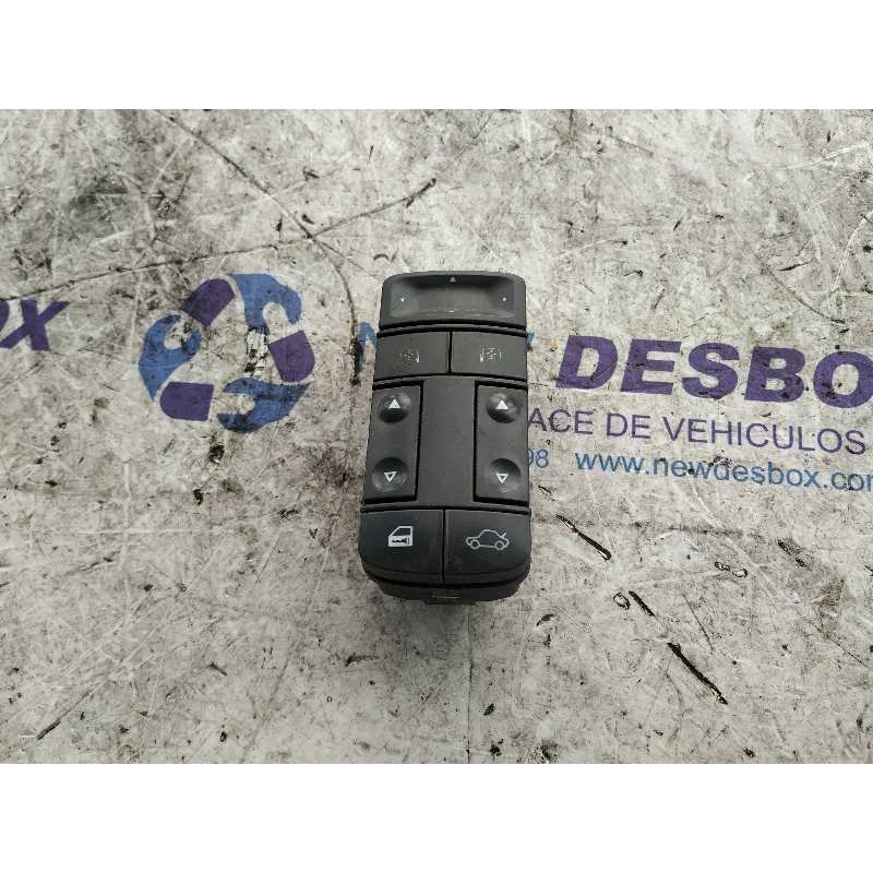 Recambio de mando elevalunas delantero izquierdo para opel vectra c berlina comfort referencia OEM IAM 687833988  