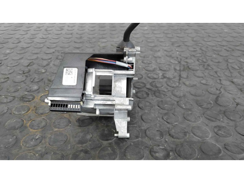 Recambio de mando multifuncion para mercedes-benz clase e (w211) berlina 2.2 cdi cat referencia OEM IAM A1715402445  