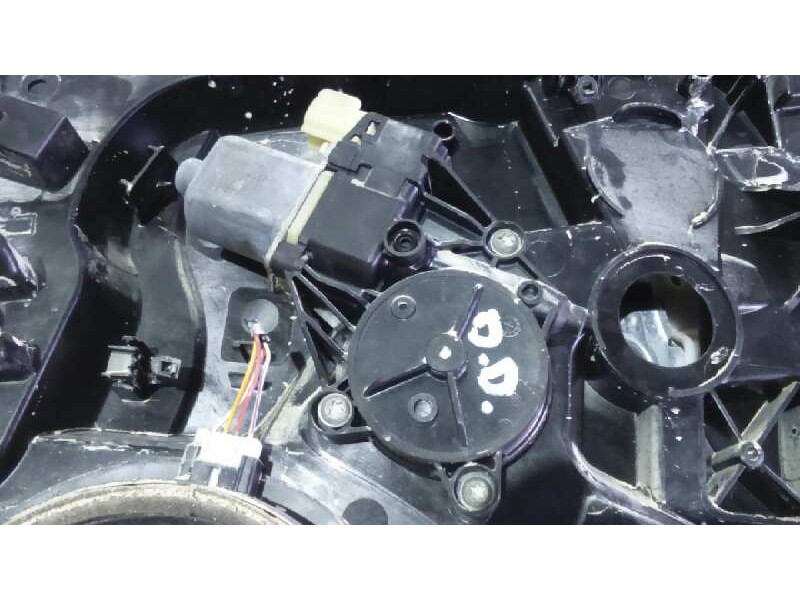 Recambio de motor elevalunas delantero derecho para ford fiesta (cb1) 1.25 16v cat referencia OEM IAM 8A6114553A  