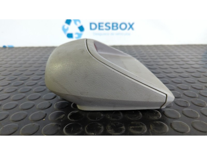 Recambio de luz central de freno para nissan primera berlina (p11) 1.6 16v cat referencia OEM IAM 286510  