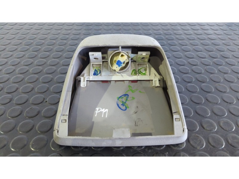 Recambio de luz central de freno para nissan primera berlina (p11) 1.6 16v cat referencia OEM IAM 286510  