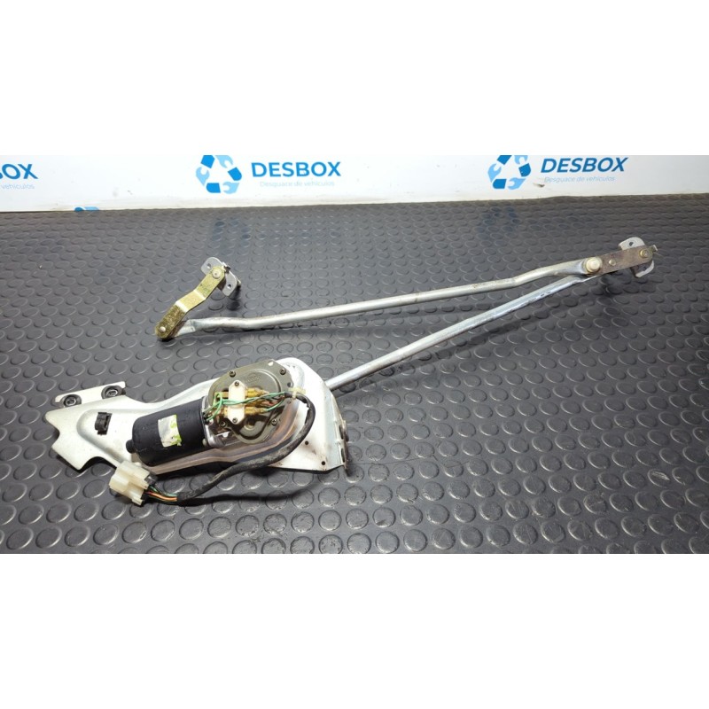 Recambio de motor limpia delantero para nissan cabstar 3.0 turbo referencia OEM IAM 384201  