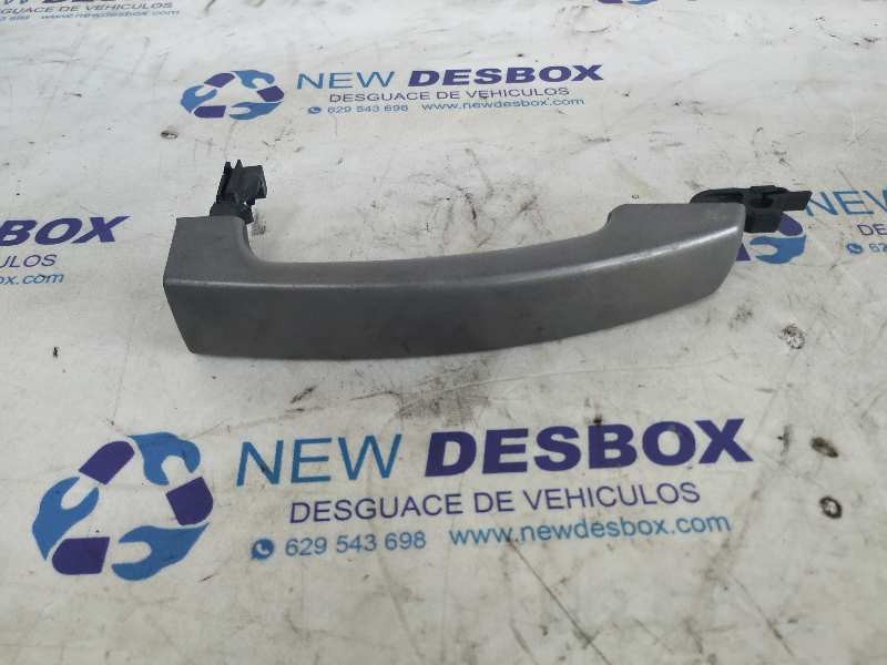Recambio de maneta trasera izquierda para land rover range rover sport v6 td hse referencia OEM IAM LR020928  