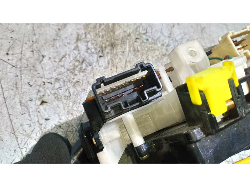 Recambio de mando multifuncion para toyota corolla (e11) 2.0 turbodiesel cat referencia OEM IAM 84310  