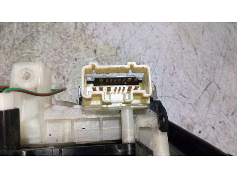 Recambio de mando multifuncion para toyota corolla (e11) 2.0 turbodiesel cat referencia OEM IAM 84310  