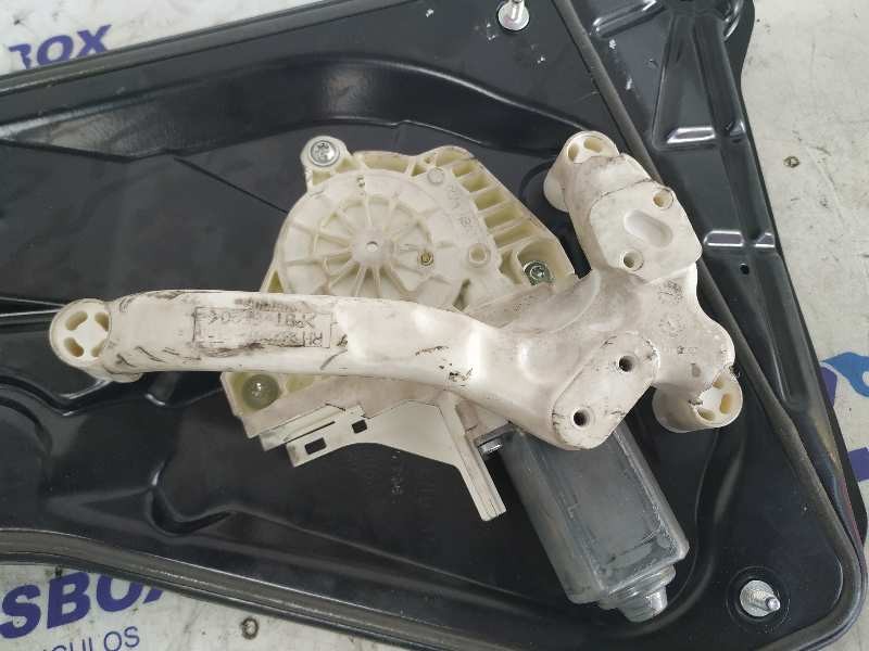 Recambio de elevalunas trasero derecho para land rover range rover sport v6 td hse referencia OEM IAM CVR000010  