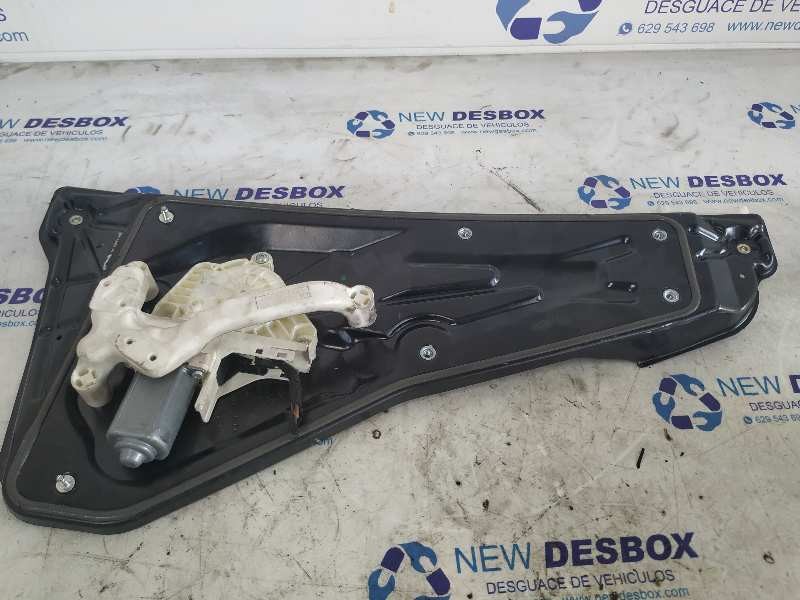 Recambio de elevalunas trasero izquierdo para land rover range rover sport v6 td hse referencia OEM IAM CVR000060  