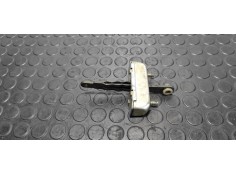 Recambio de retenedor puerta derecha para nissan cabstar 3.0 turbo referencia OEM IAM    2
