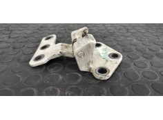 Recambio de bisagras puerta trasera izquierda para nissan serena (c23m) 2.3 diesel referencia OEM IAM    2