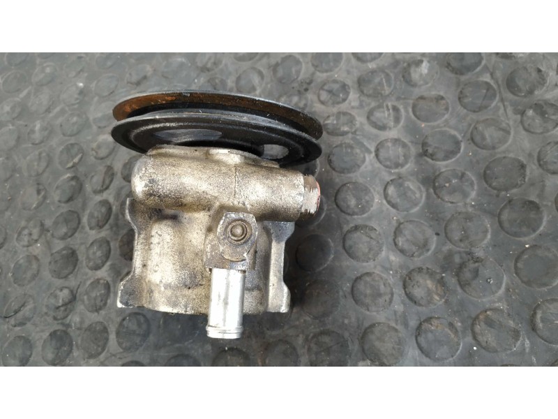 Recambio de bomba direccion para opel combo (corsa c) 1.4 16v referencia OEM IAM 26016947  