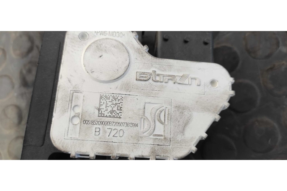 Recambio de potenciometro pedal para fiat 500 cabrio (150) color therapy referencia OEM IAM B720  