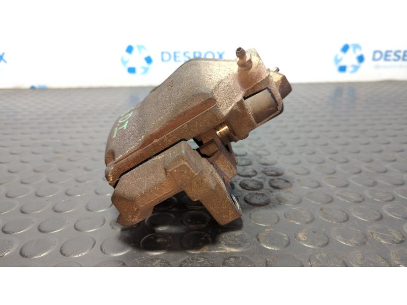 Recambio de pinza de freno delantera izquierda para volkswagen caddy ka/kb (2k) furgón economy referencia OEM IAM VL581  
