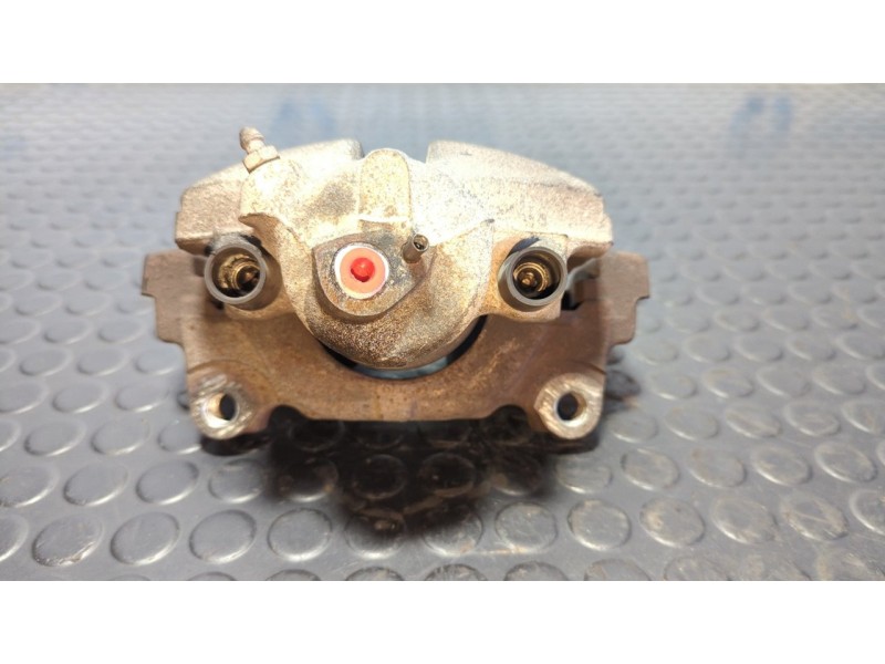 Recambio de pinza de freno delantera izquierda para volkswagen caddy ka/kb (2k) furgón economy referencia OEM IAM VL581  