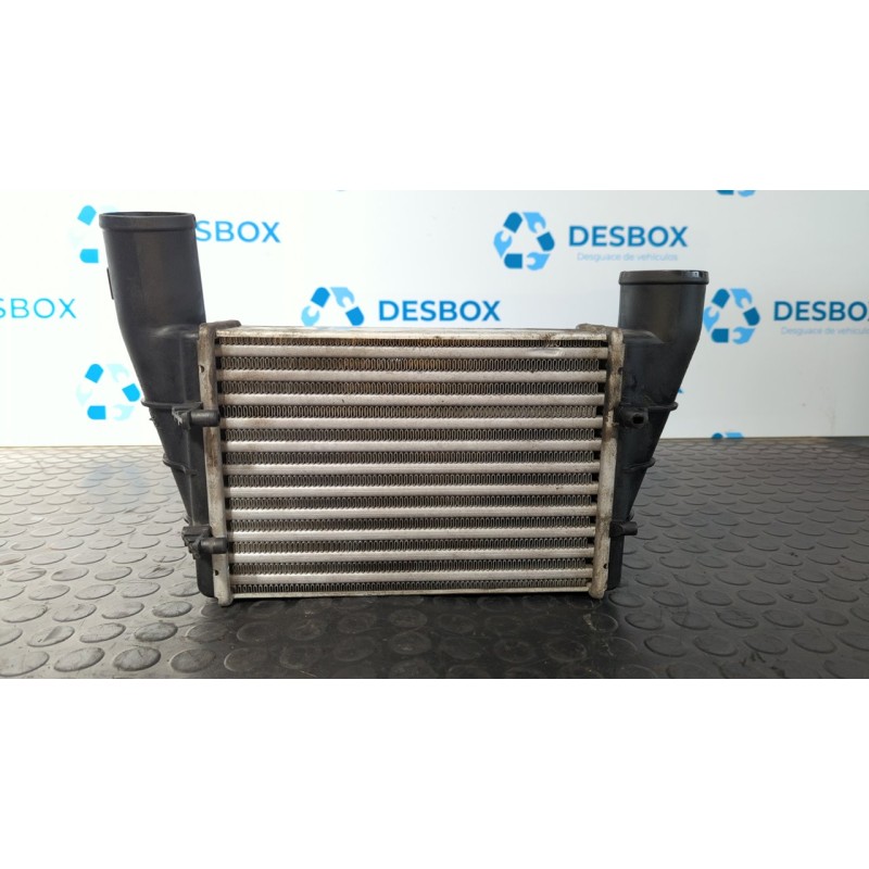 Recambio de intercooler para audi a4 avant (b5) 1.8 t avant referencia OEM IAM 058145805A  