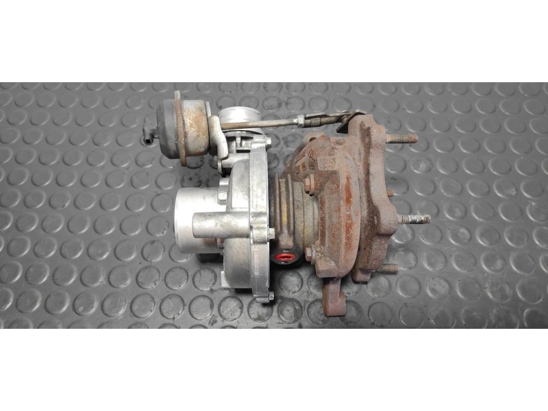 Recambio de turbocompresor para nissan interstar mod. 04 (x70) 2.5 dci diesel cat referencia OEM IAM GT1549S  