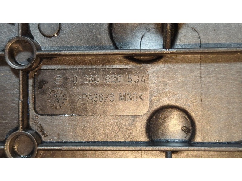 Recambio de tapa motor para alfa romeo 147 (190) 1.6 t.spark eco distinctive referencia OEM IAM 0280620534  