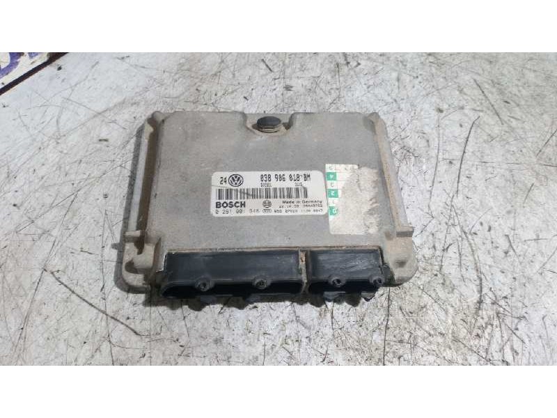 Recambio de centralita motor uce para volkswagen golf iv berlina (1j1) 1.9 tdi referencia OEM IAM 038906018BM  