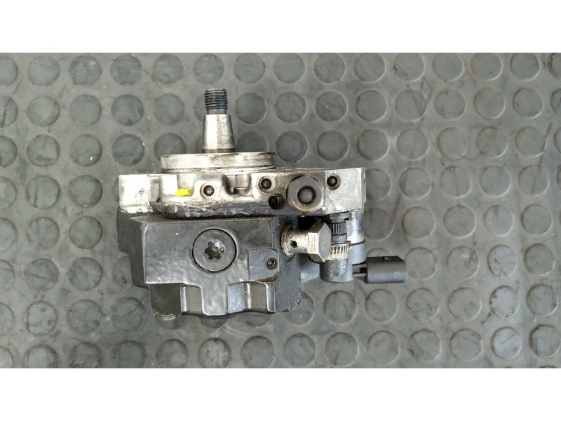 Recambio de bomba inyeccion para bmw serie 3 berlina (e46) 2.0 16v diesel cat referencia OEM IAM 7788670  