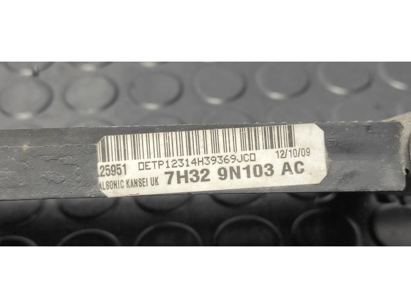 Recambio de radiador aceite para land rover range rover sport autobiography limited edition referencia OEM IAM 7H329N103AC  