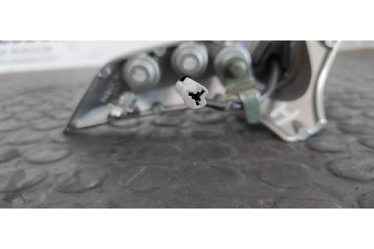 Recambio de piloto delantero izquierdo para yamaha fz 1 / fz 6 fazer fz 6 fazer s2 (rj14) referencia OEM IAM 1B3001  