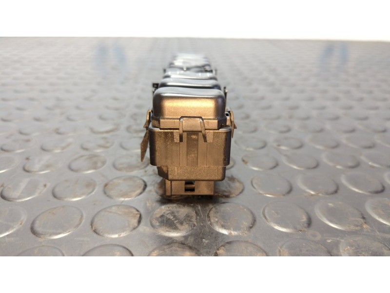 Recambio de mando multifuncion para mercedes-benz clase a (w168) 1.7 cdi diesel cat referencia OEM IAM 1688205110  