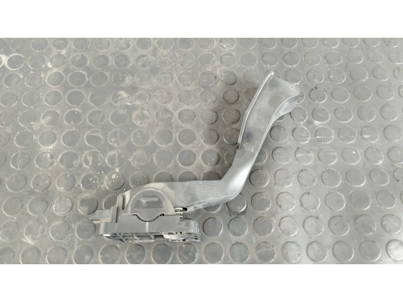 Recambio de potenciometro pedal para citroen xsara berlina 2.0 hdi/80kw/aut.exclusive referencia OEM IAM 9643473180  